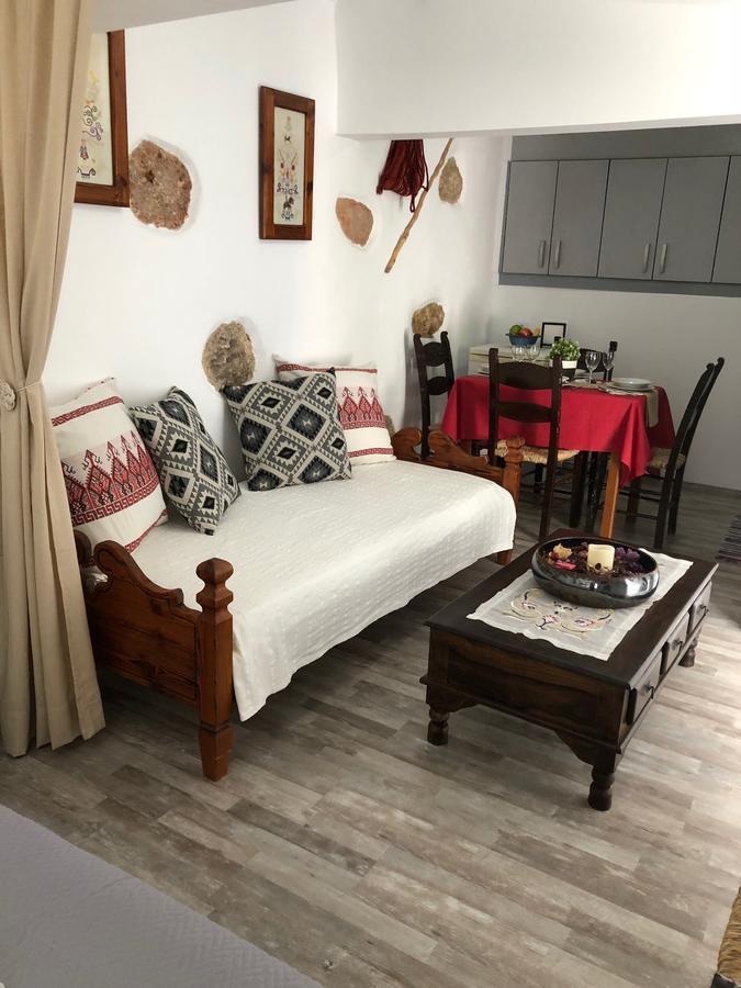 Little Cottage Athena Bagian luar foto